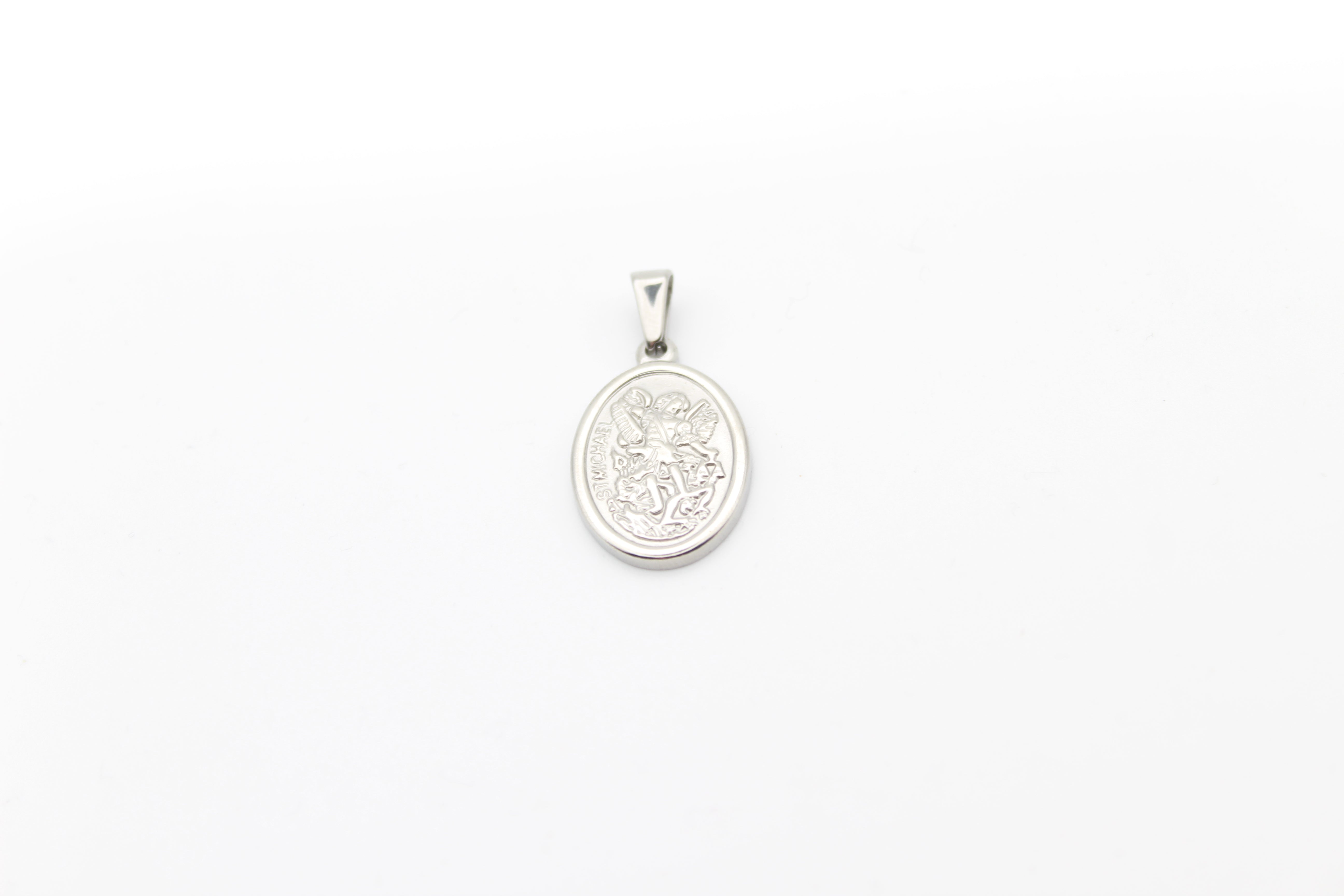 St. Michael Hanger + Ketting (Zilver)